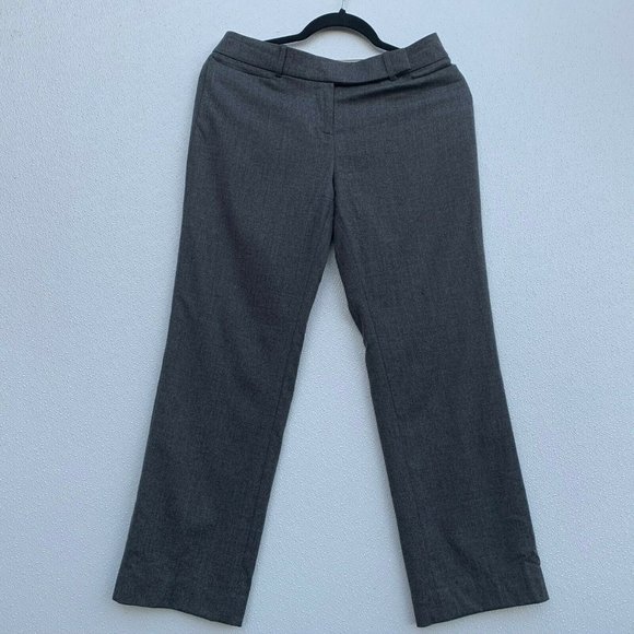 Talbots‎ Women Gray Pants Size 4 Petite Signature S - Picture 1 of 7
